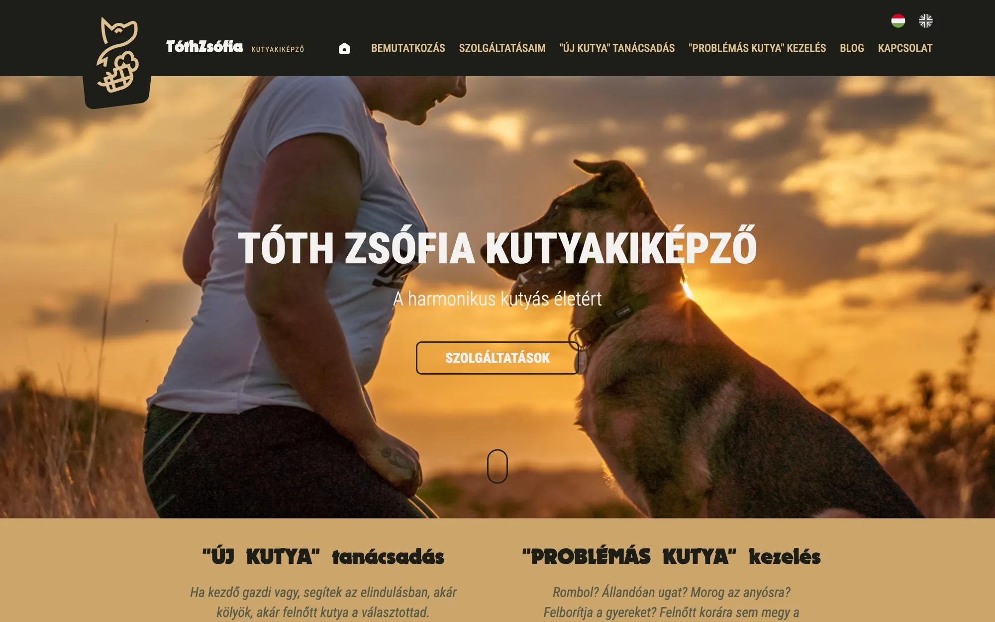 A TZS Kutyakiképző kezdőlapja: a kiképző és egy kutya naplementében, „Tóth Zsófia Kutyakiképző” felirattal.